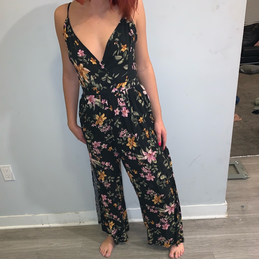 Floral pants romper